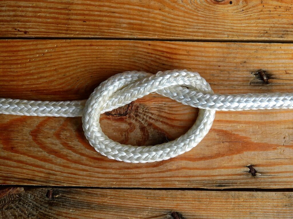 ribbon loop rope wood connected 2358483