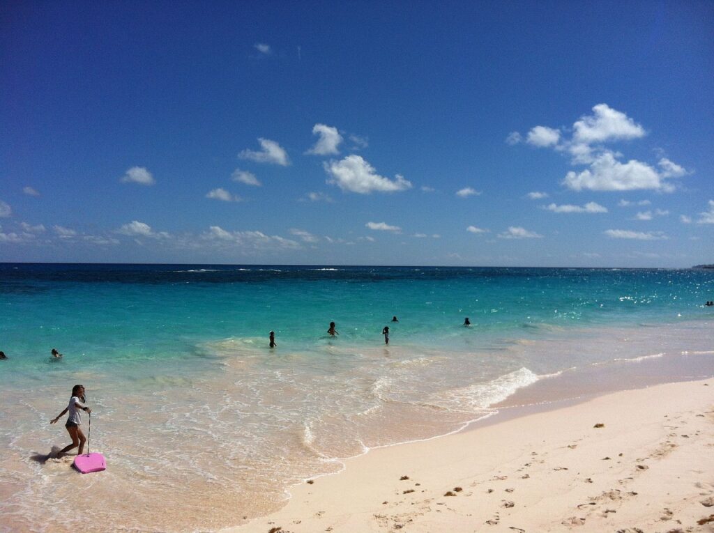 Becoming a Digital Nomad near Bermuda Ocean